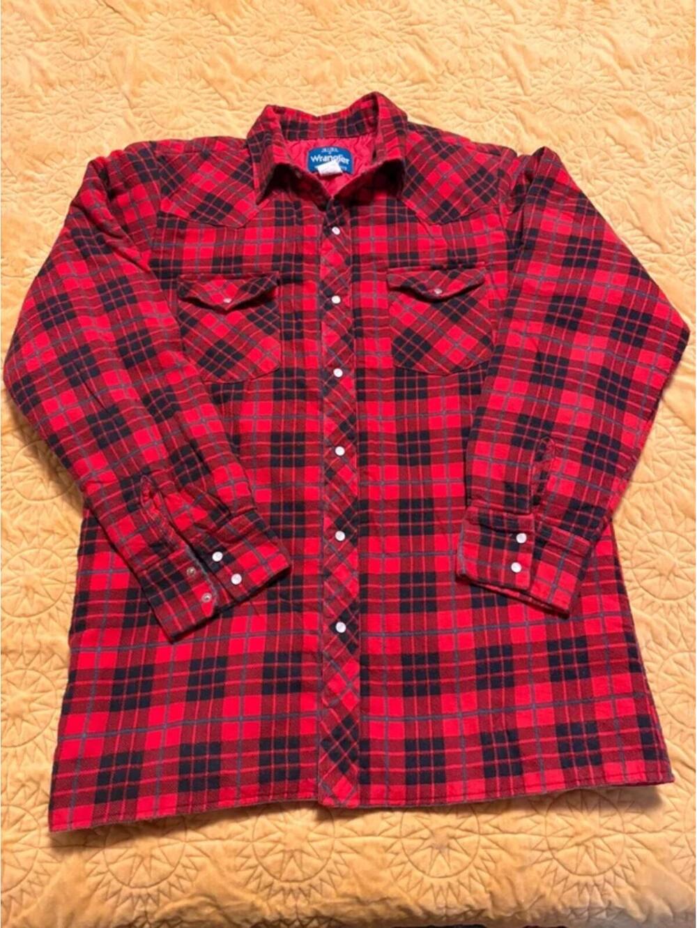 Vintage 90s Wrangler Plaid Quilted Lined Men’s Medium Snap Up Western Workwear